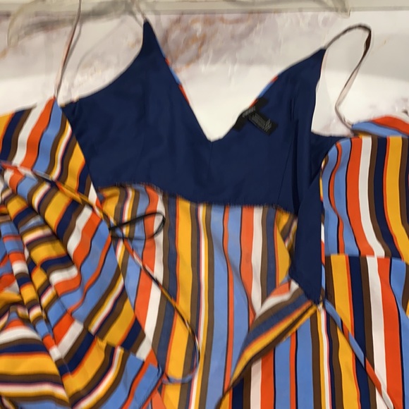 Forever21 colorful wrap dress. SZ M - Picture 5 of 8